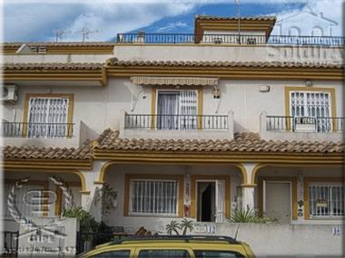 Townhouse for sale in Daya Nueva (Valencia)