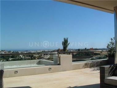 Apartment/Flat for sale in Nueva Andalucia (Andalucia)