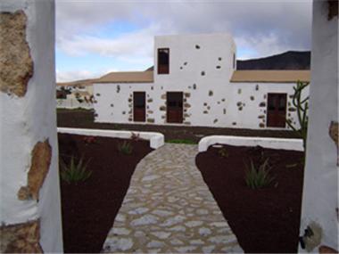 Villa for sale in Casillas del Angel (Canary Islands)