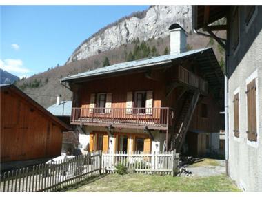Chalet for sale in Sixt-Fer-a-Cheval (Rhone-Alpes)