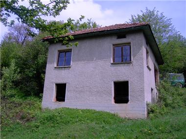House for sale in Etropole (Sofiya)