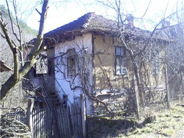 House for sale in Etropole (Sofiya)