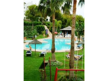 Apartment for sale in Miraflores (Andalucia)