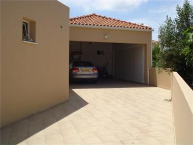 Detached Bungalow for sale in Kato Paphos (Paphos)
