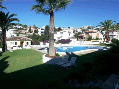 Townhouse for sale in Miraflores (Andalucia)