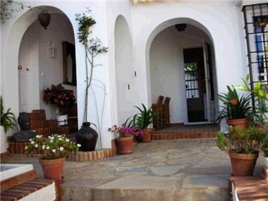 Villa for sale in Marbella (Andalucia)