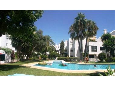 Apartment for sale in El Paraiso (Andalucia)