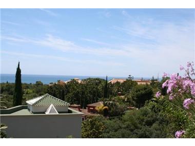 Apartment for sale in Nagueles (Andalucia)