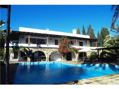 Villa for sale in San Pedro de Alcantara (Andalucia)