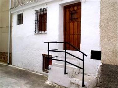 House/Villa for sale in Abejuela (Castille-La Mancha)