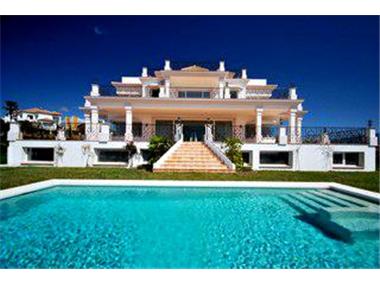 Villa for sale in San Pedro de Alcantara (Andalucia)