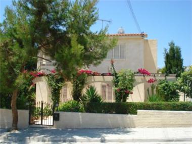Detached House for sale in Episkopi (Limassol)