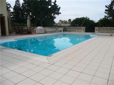 Villa for sale in Bighi (Malta)