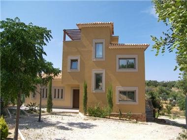 Villa for sale in Guia (Faro)