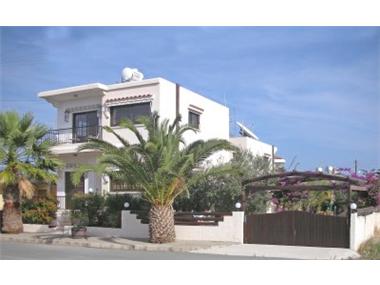 Detached House for sale in Dherinia (Famagusta)