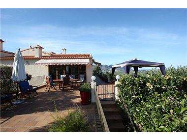 Villa / Detached for sale in Orba (Valencia)