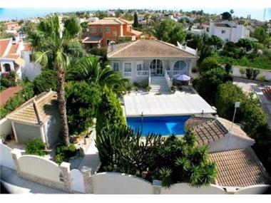 Villa for sale in Ciudad Quesada (Valencia)