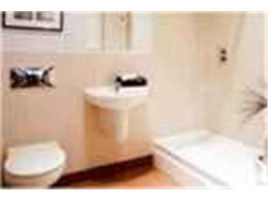 Apartment for sale in County of Surrey (England)