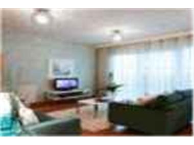 Apartment for sale in County of Surrey (England)