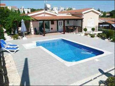 Villa for sale in Kathikas (Paphos)