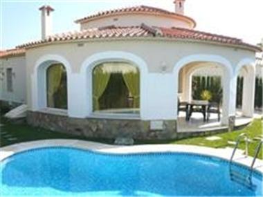 Villa for sale in Oliva (Valencia)