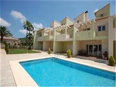 Bungalow for sale in Rafol de Almunia (Valencia)