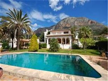 Villa for sale in Javea (Valencia)