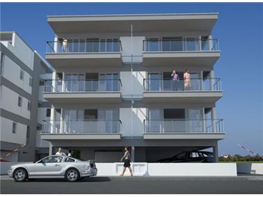 Apartment       for sale in Ayios Dhometios (Nicosia)