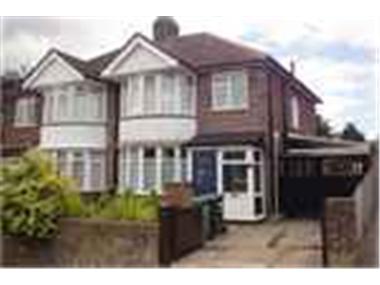 House for sale in Luton (Luton)