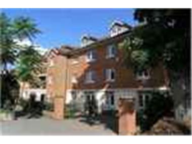 Apartment for sale in Epsom (Surrey)