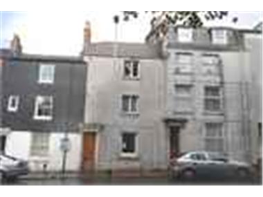 House for sale in Plymouth (Plymouth)