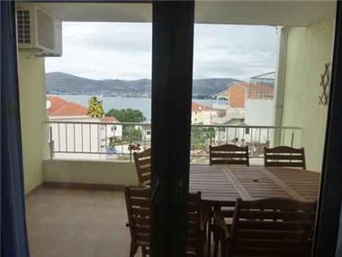 Apartment for sale in Ciovo (Splitsko-Dalmatinska Zupanija)