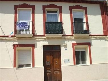 Townhouse for sale in Pinoso (Valencia)