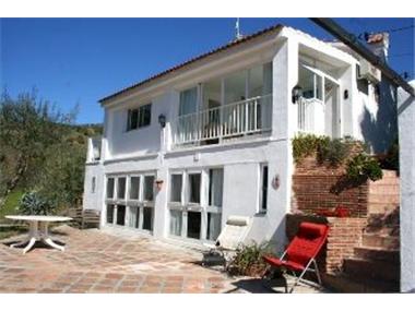 Villa for sale in Tolox (Andalucia)