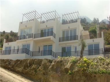 Duplex for sale in Karsiyaka (Kyrenia)