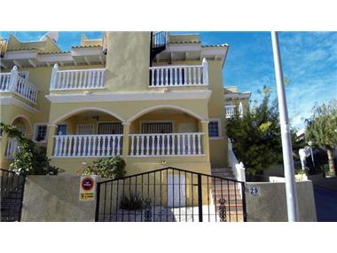 Townhouse for sale in Algorfa (Valencia)