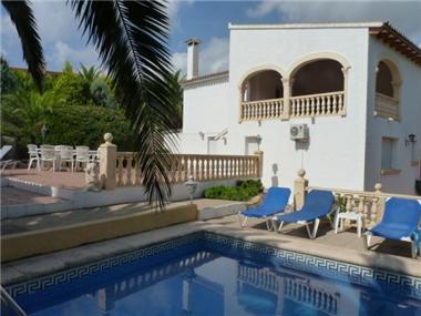 Villa for sale in Moraira (Valencia)