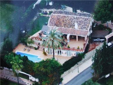 Villa for sale in Sierrezuela (Andalucia)