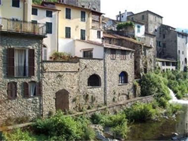 House/Villa for sale in Borgomaro (Liguria)