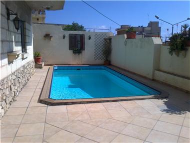 Bungalow for sale in Il-Kappara (Malta)