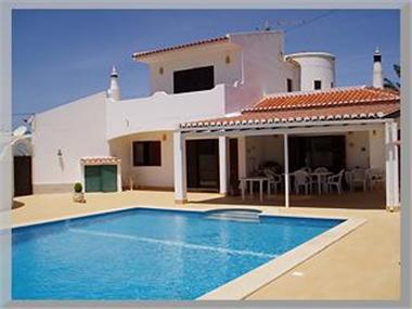 House for sale in Almadena (Faro)