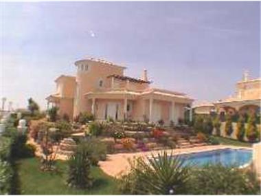 House for sale in Fonte Santa (Faro)