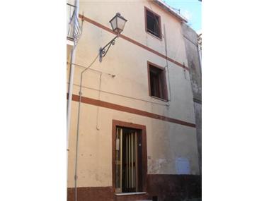 Townhouse for sale in Scano Montiferro (Sardinia)
