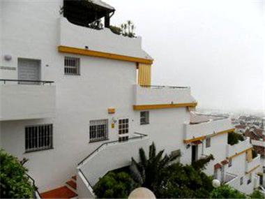 Duplex for sale in La Duquesa (Andalucia)