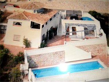 Villa for sale in Arroyo de la Miel (Andalucia)