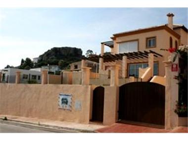 Villa for sale in La Duquesa (Andalucia)