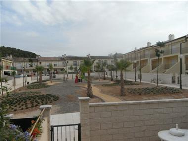 Bungalow for sale in Alfauir (Valencia)