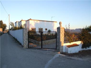 Villa for sale in Beniganim (Valencia)