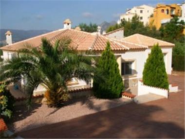 Villa for sale in Sanet y Negrals (Valencia)