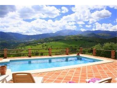 Villa for sale in Tolox (Andalucia)